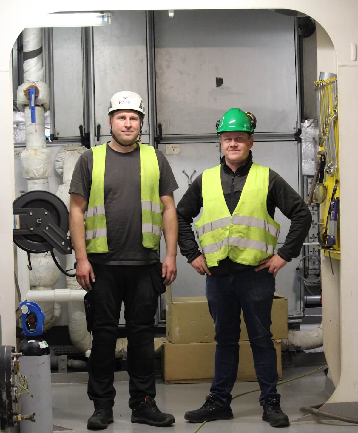 Direktør og installatør